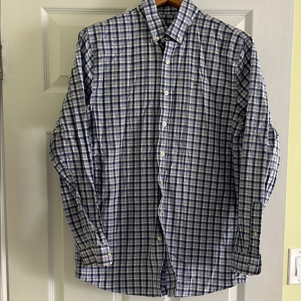 Vineyard Vines Blue and White Casual Button Down Shirt